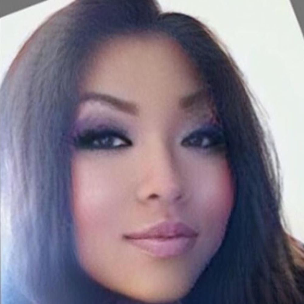 Meet your Posher, Leslie